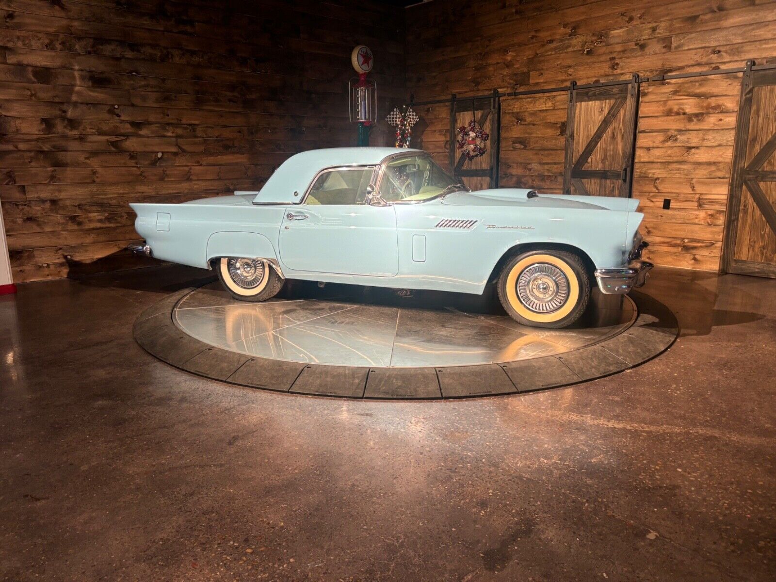 Ford-Thunderbird-1957-Convertible-11