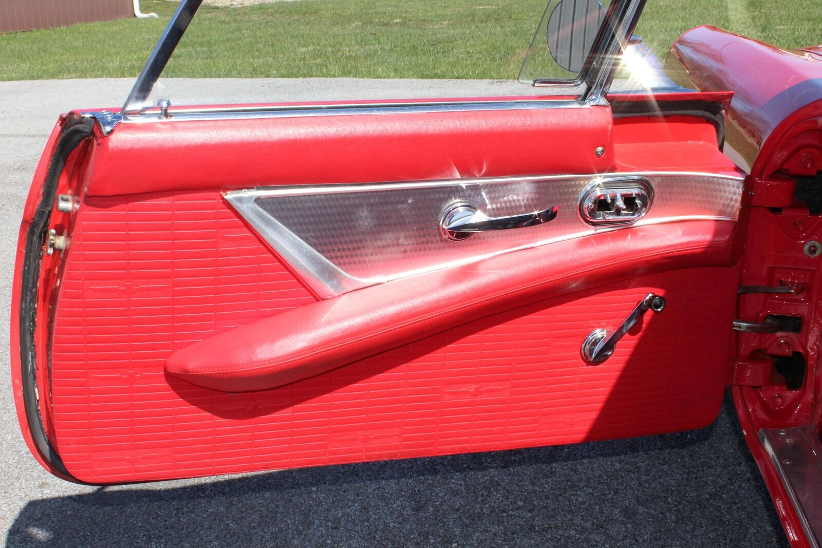 Ford-Thunderbird-1957-Convertible-11