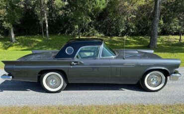 Ford-Thunderbird-1957-Convertible-12