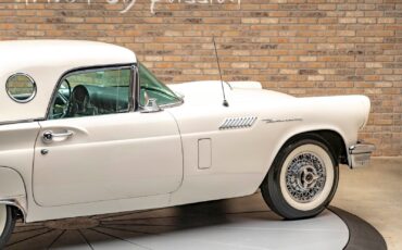 Ford-Thunderbird-1957-Convertible-13