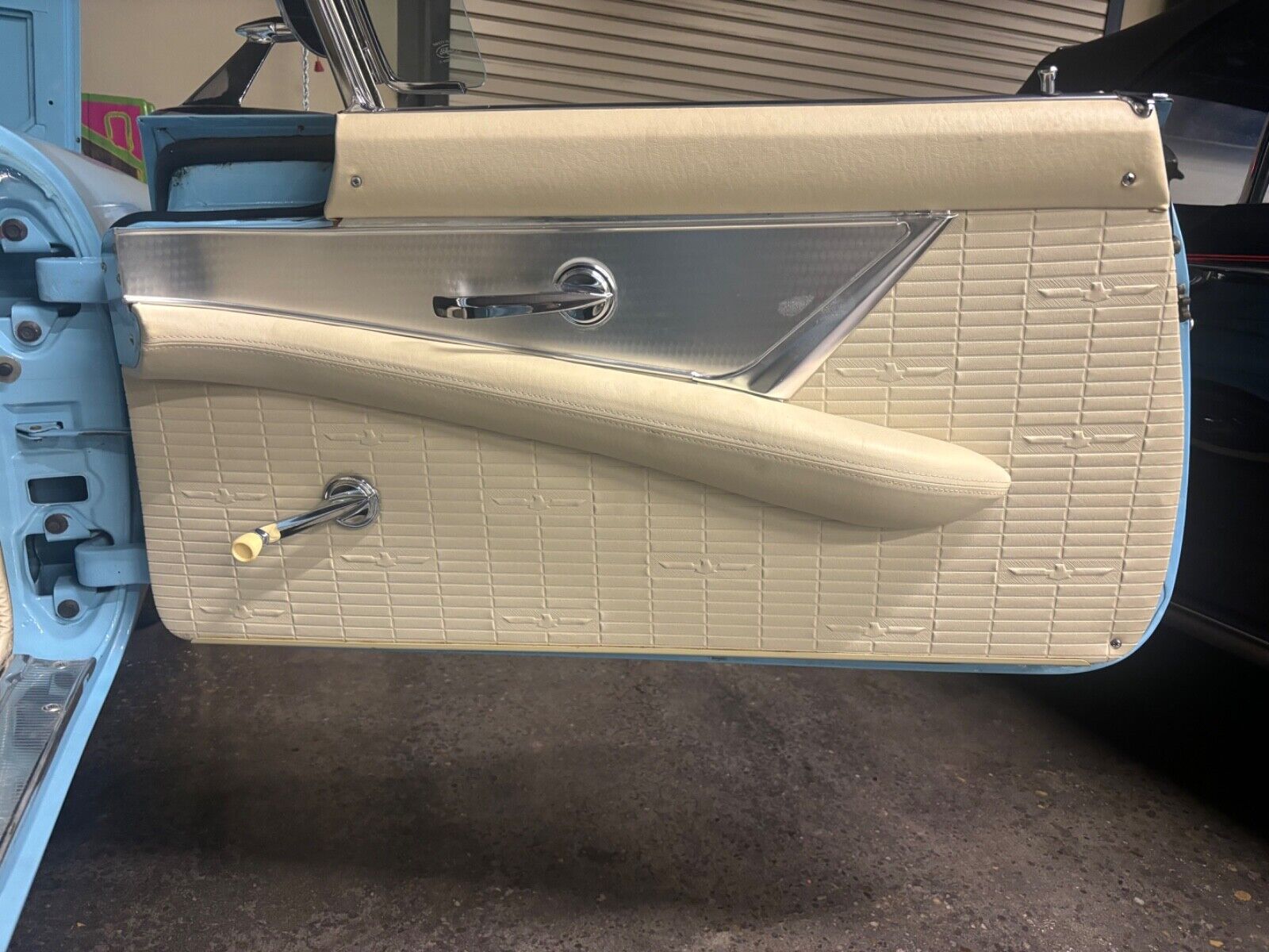 Ford-Thunderbird-1957-Convertible-18