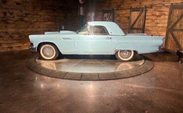 Ford-Thunderbird-1957-Convertible-2
