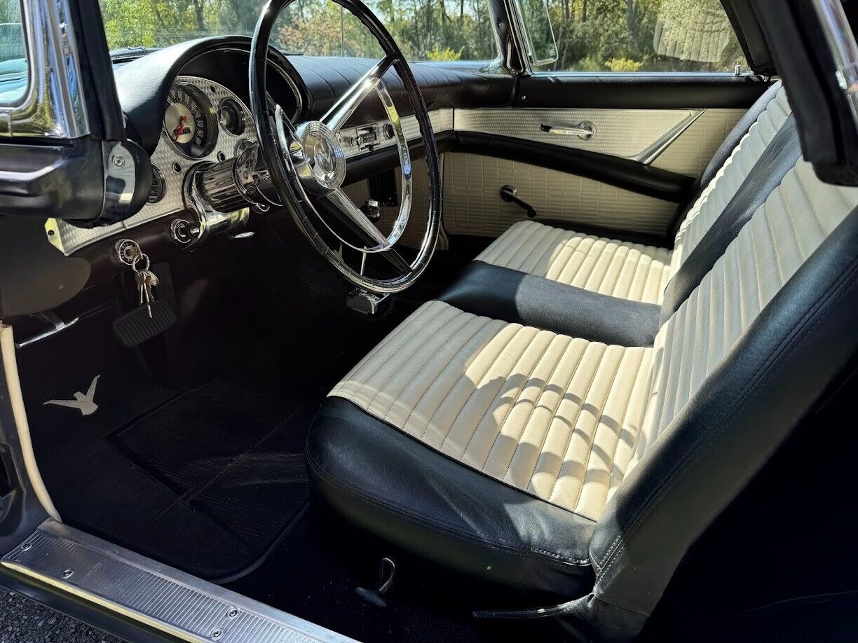 Ford-Thunderbird-1957-Convertible-24