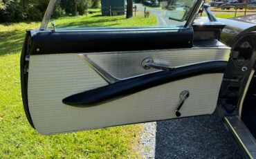 Ford-Thunderbird-1957-Convertible-25