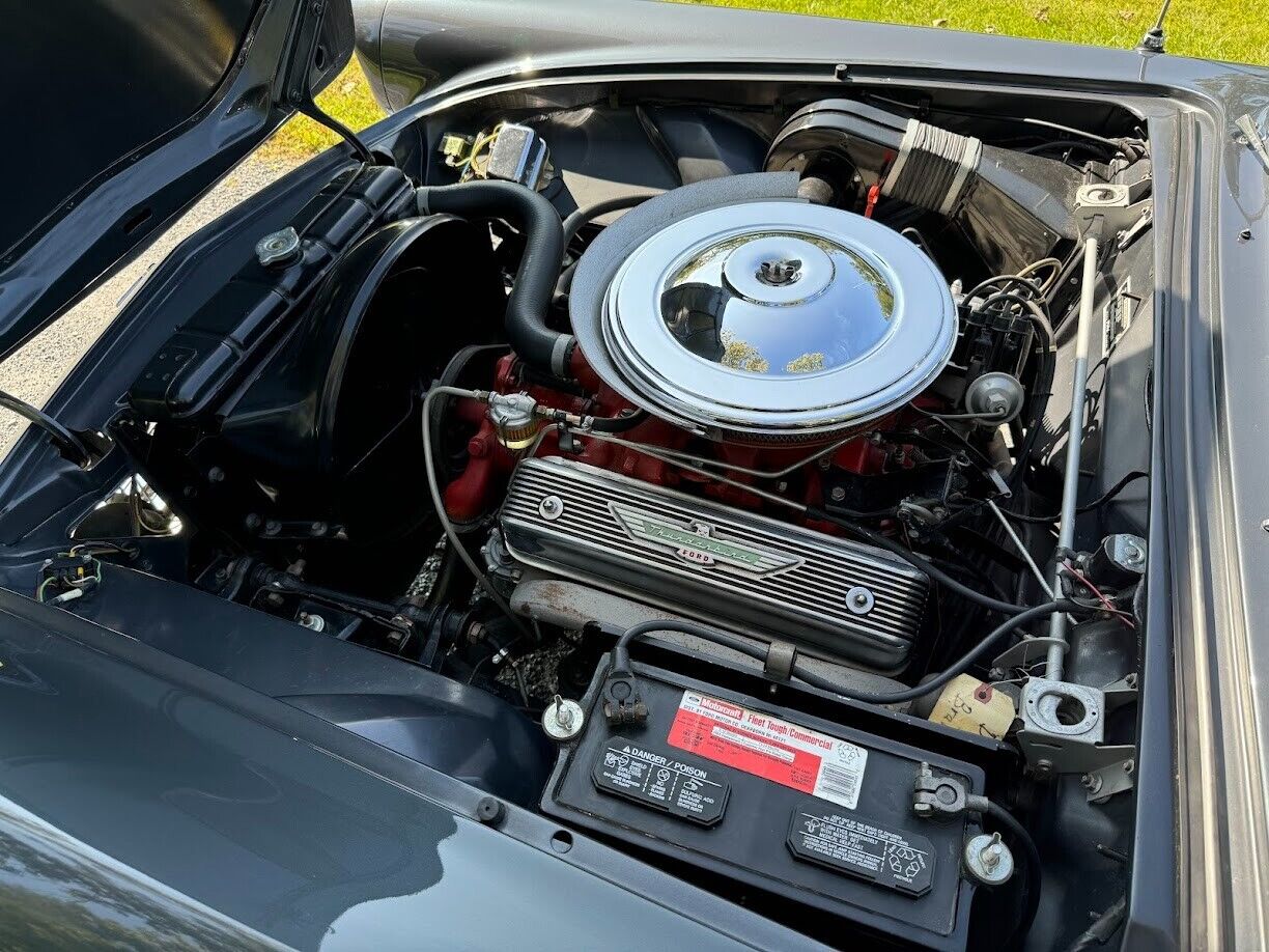 Ford-Thunderbird-1957-Convertible-33