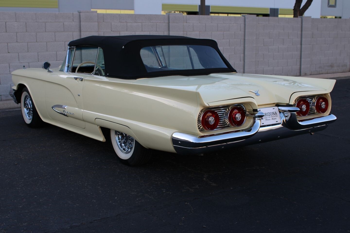 Ford-Thunderbird-1959-Convertible-14