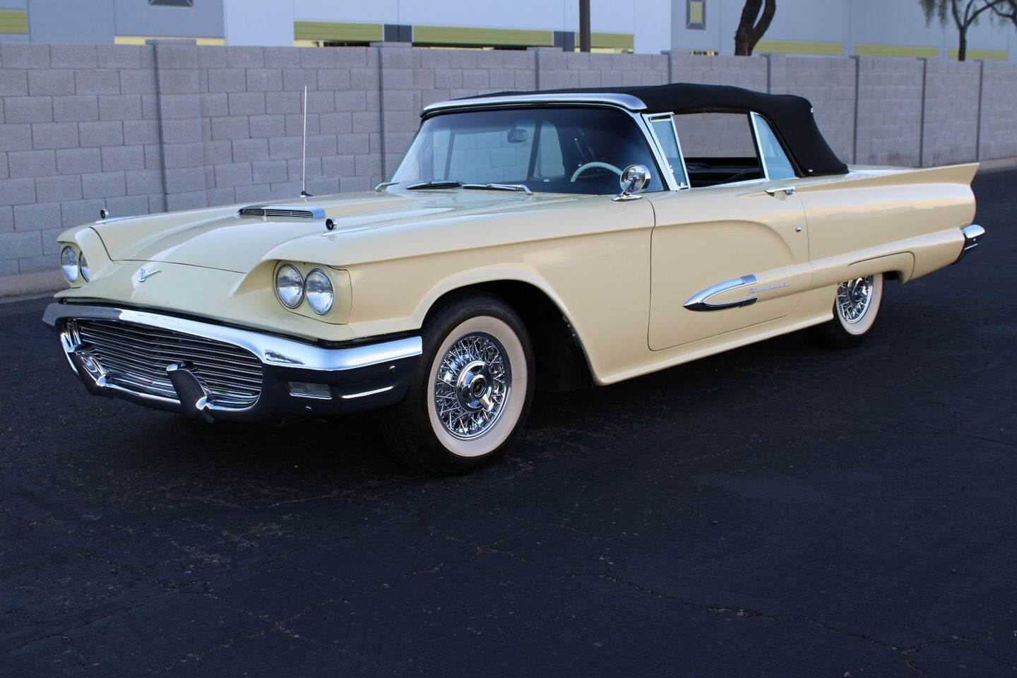Ford-Thunderbird-1959-Convertible-7
