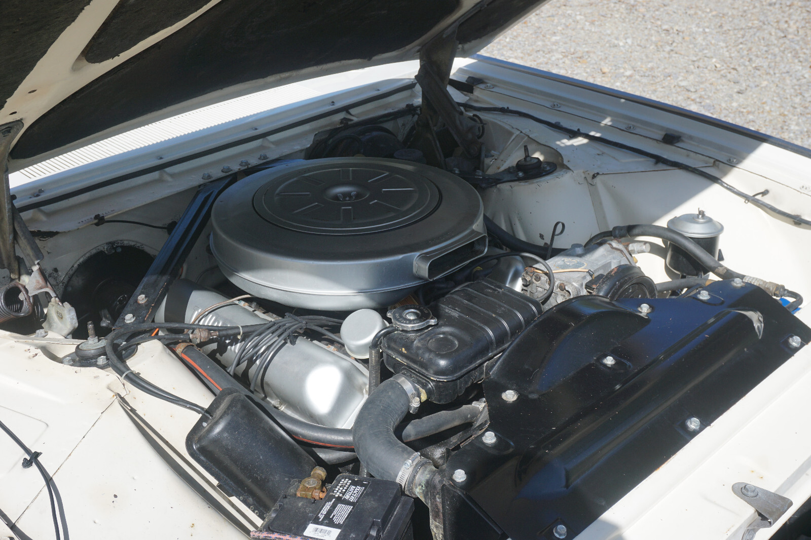 Ford-Thunderbird-1961-Coupe-14