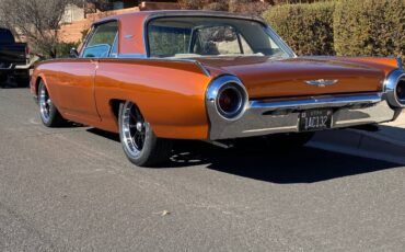 Ford-Thunderbird-1961-orange-8