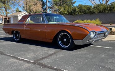 Ford-Thunderbird-1961-orange-9