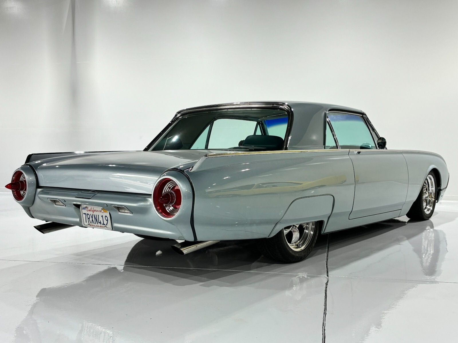 Ford-Thunderbird-1962-12