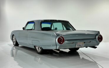 Ford-Thunderbird-1962-15