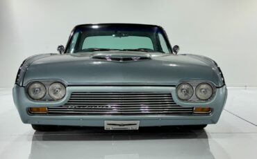 Ford-Thunderbird-1962-3