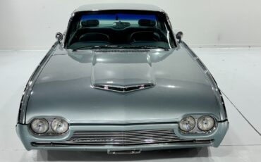 Ford-Thunderbird-1962-4