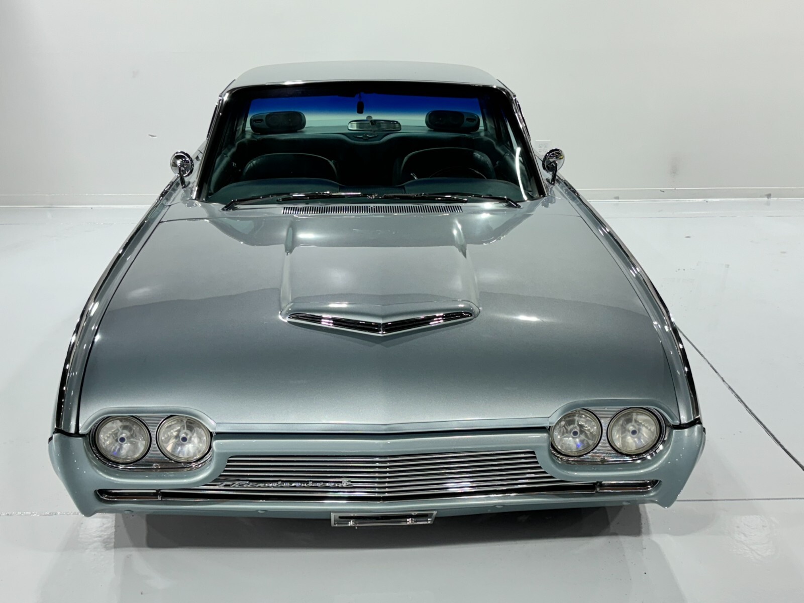 Ford-Thunderbird-1962-4