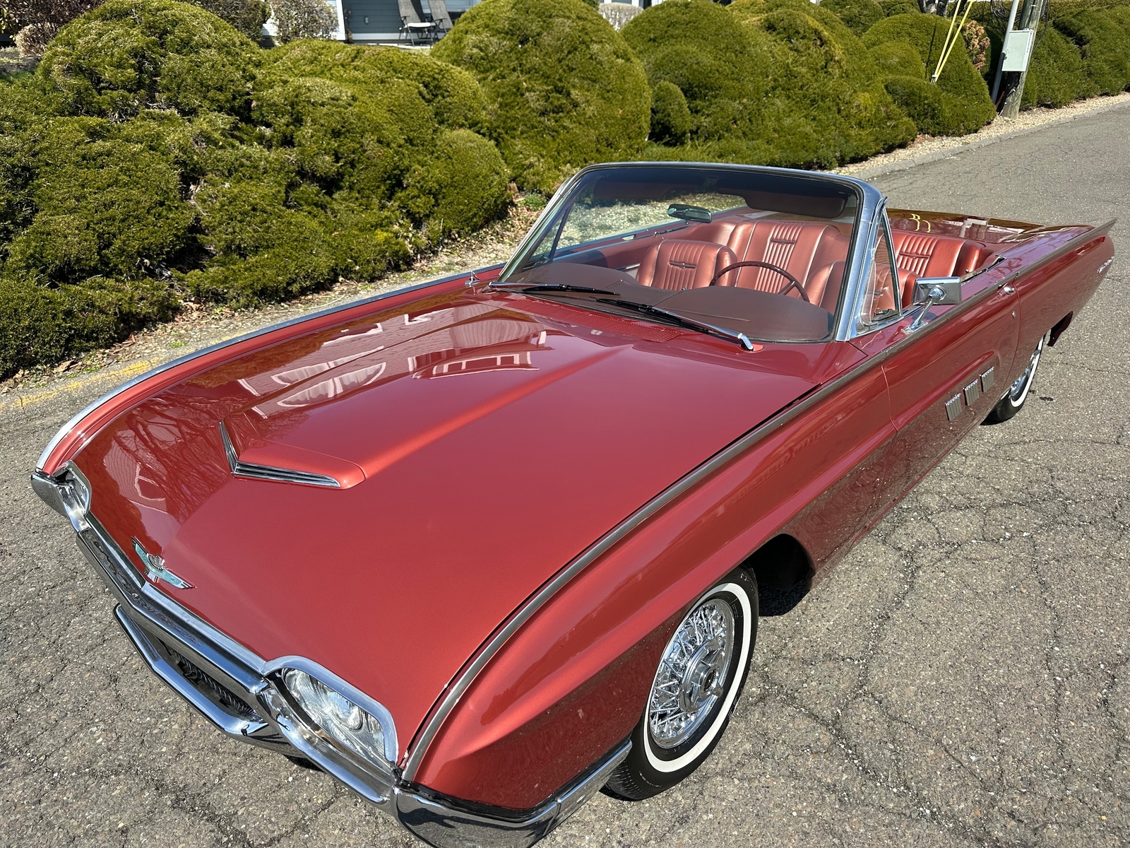 Ford-Thunderbird-1963-CONVERTIBLE