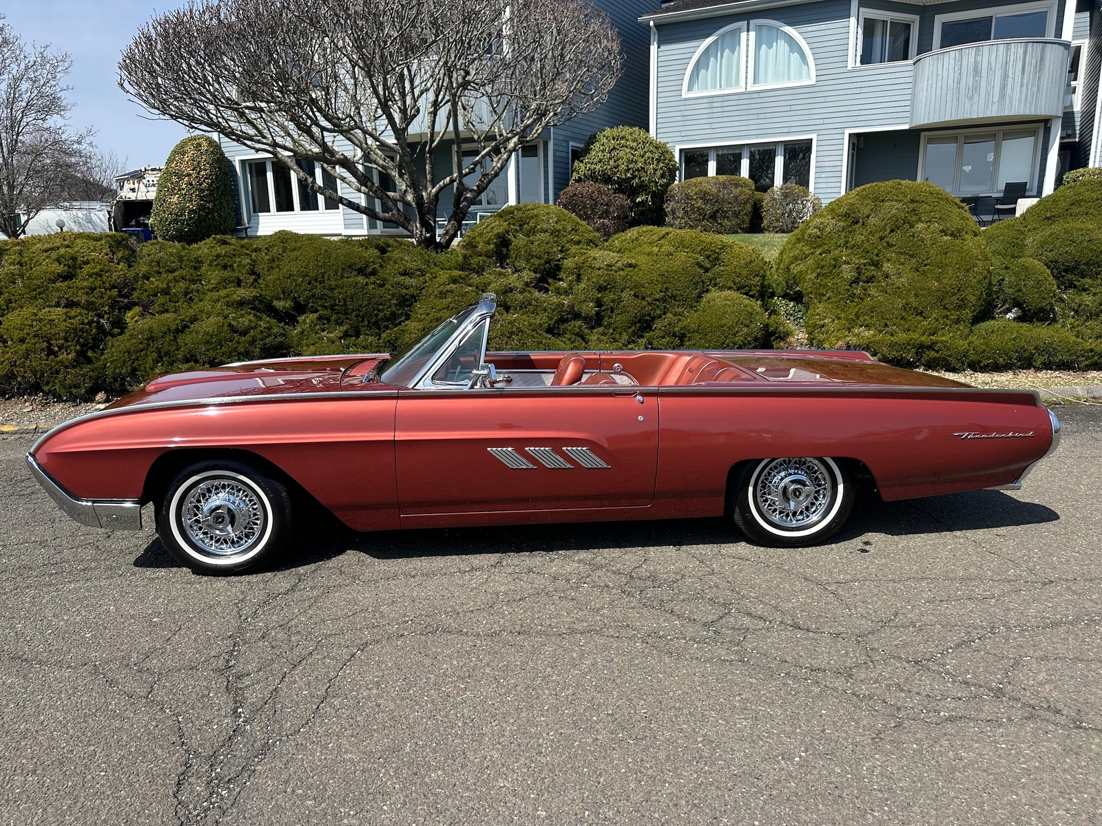 Ford-Thunderbird-1963-CONVERTIBLE-7