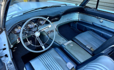 Ford-Thunderbird-1963-Convertible-11