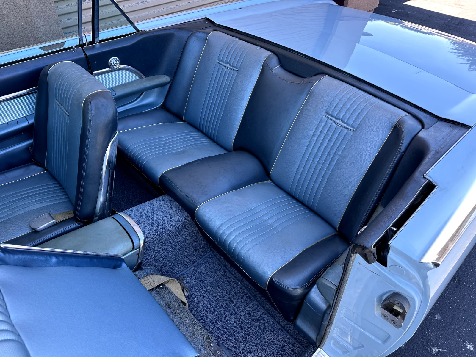 Ford-Thunderbird-1963-Convertible-13