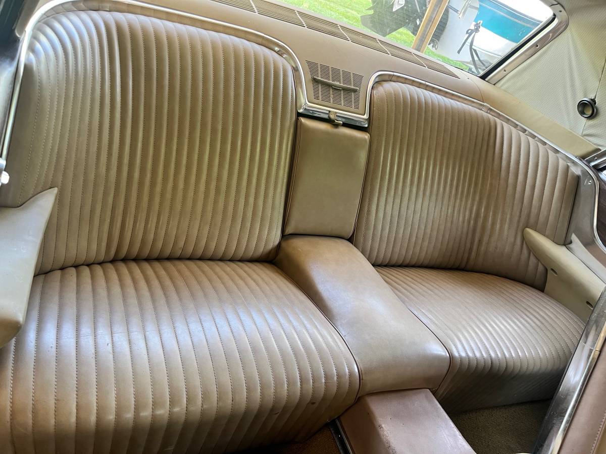 Ford-Thunderbird-1964-17