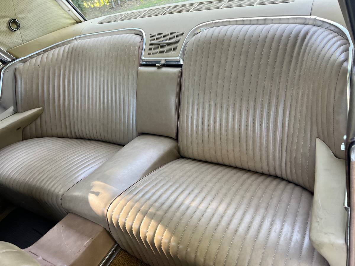 Ford-Thunderbird-1964-3