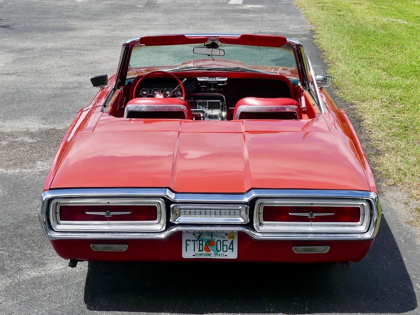 Ford-Thunderbird-1964-Convertible-16