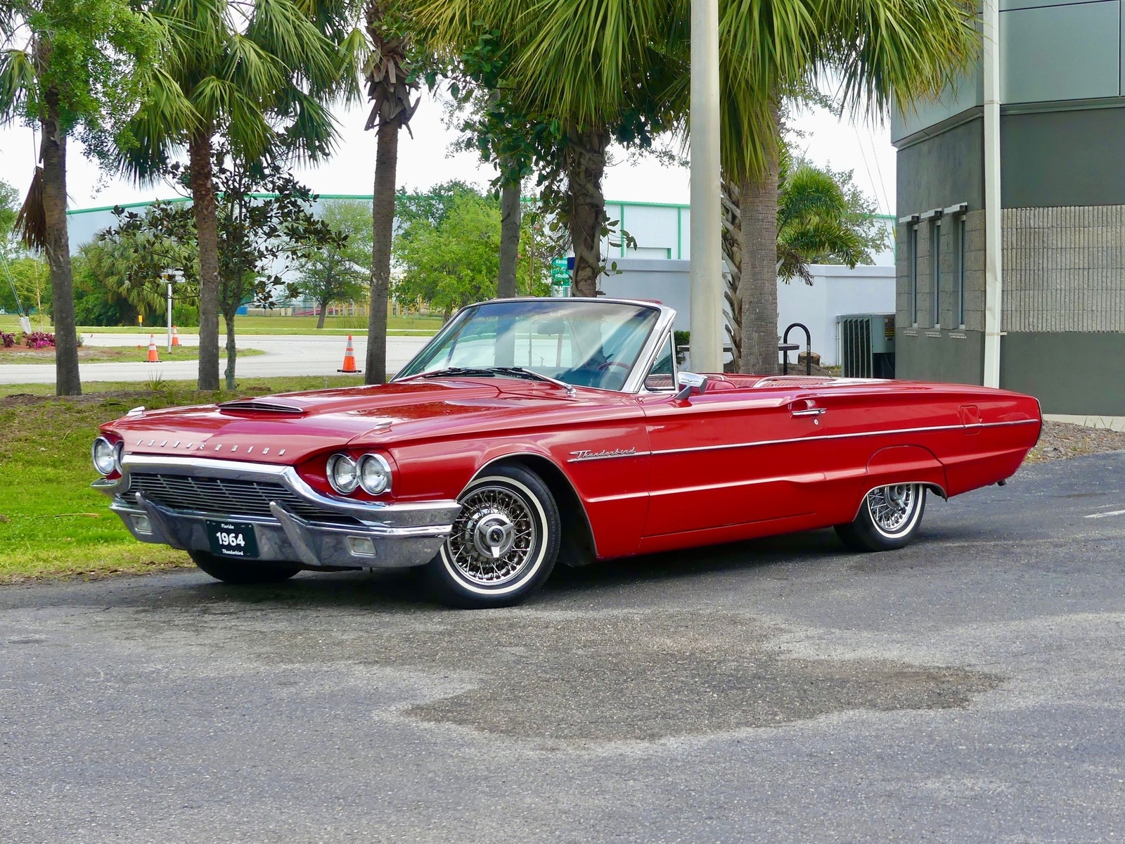 Ford-Thunderbird-1964-Convertible-6