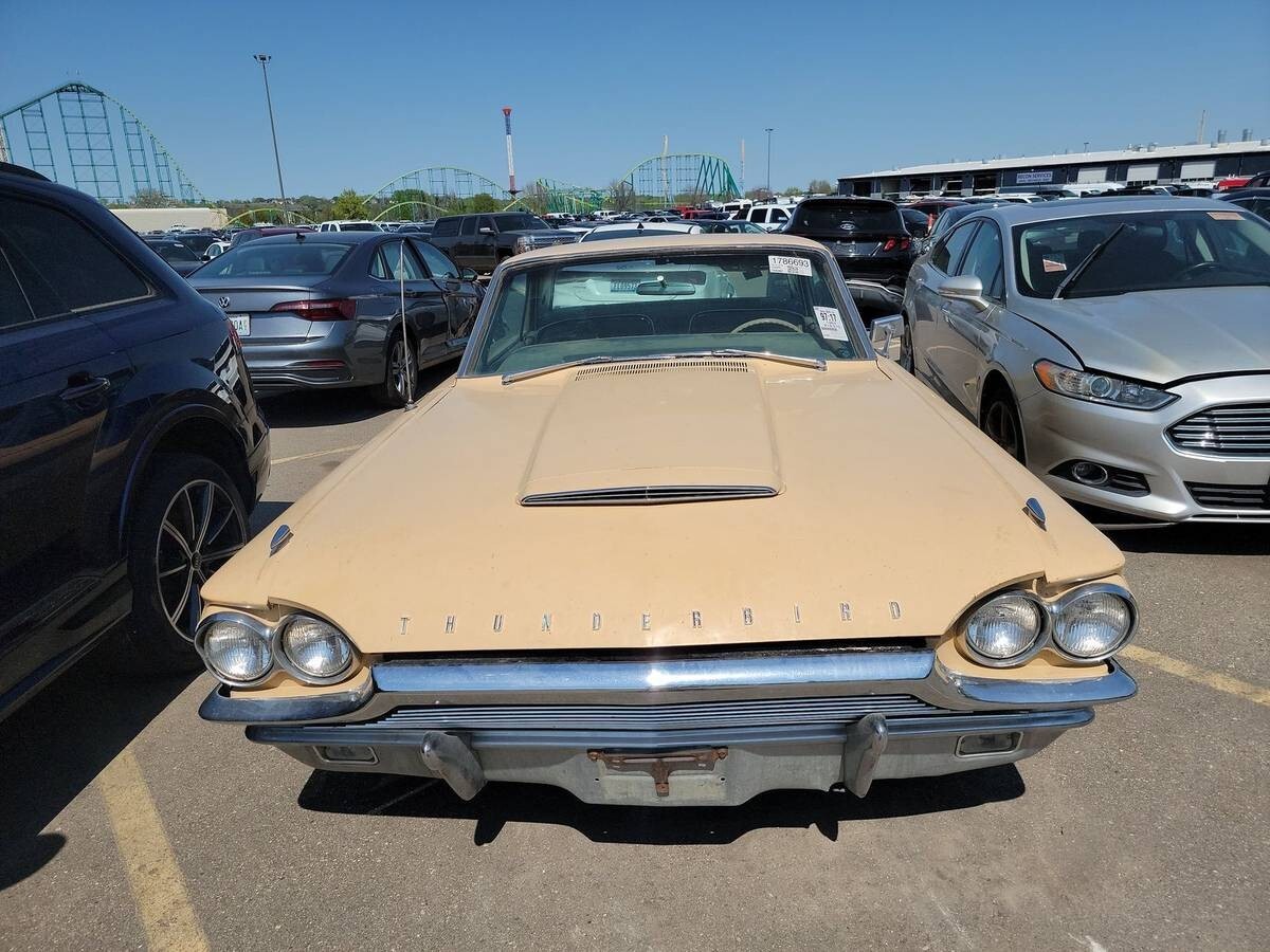 Ford-Thunderbird-1964-Coupe-1