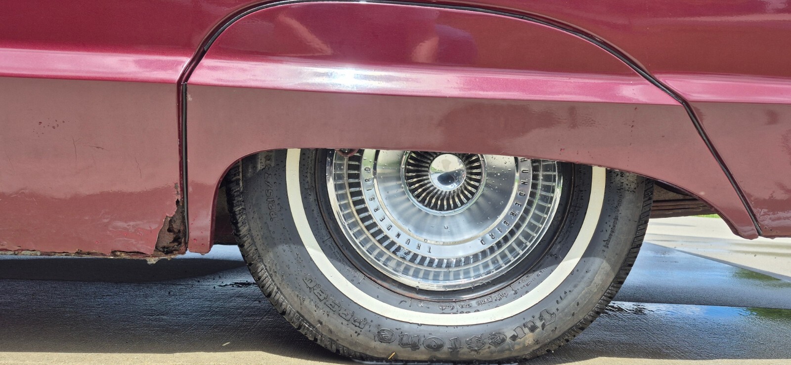 Ford-Thunderbird-1965-Coupe-13