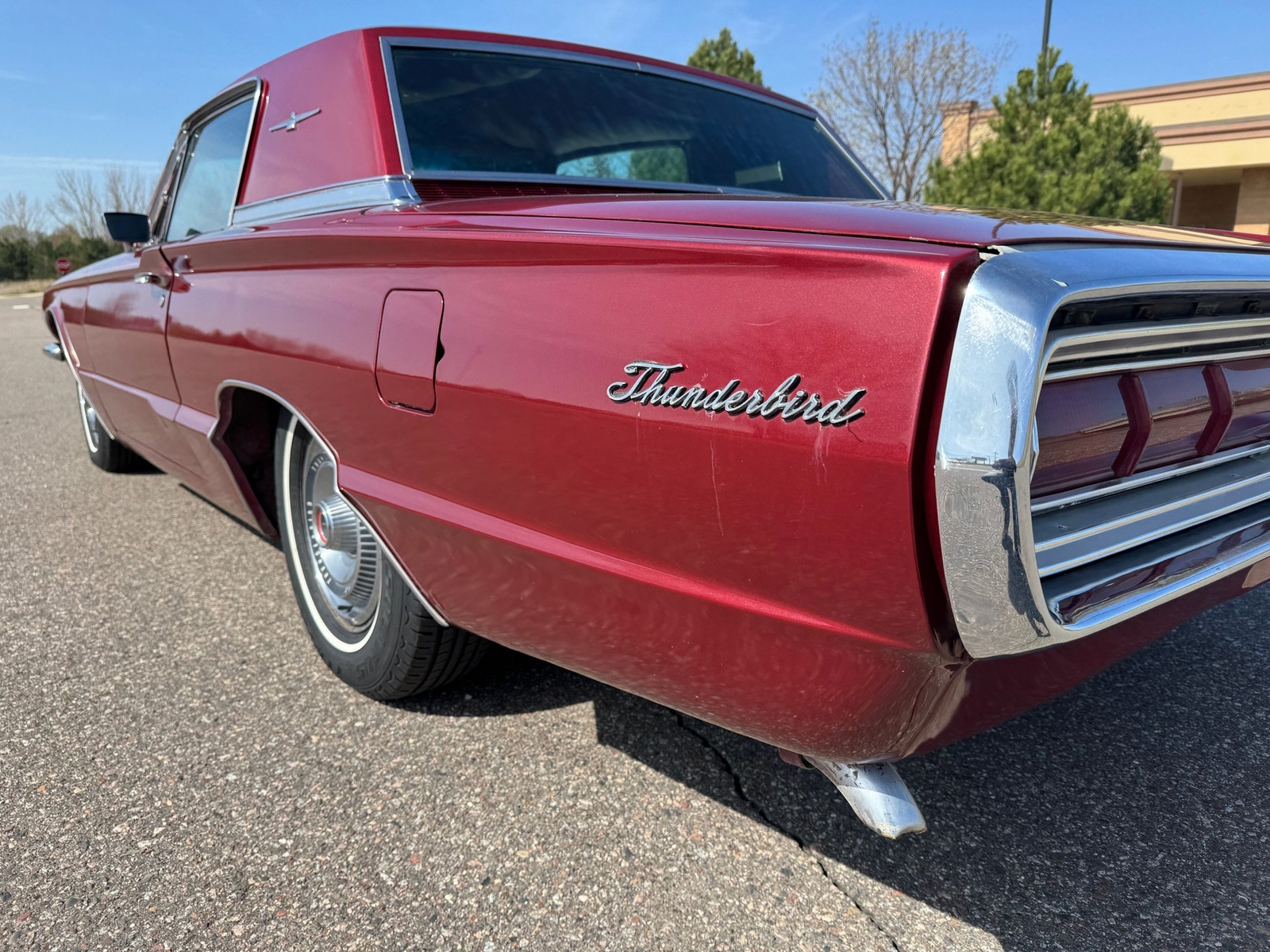 Ford-Thunderbird-1966-30