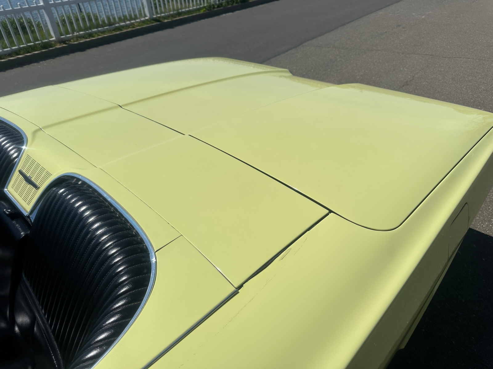 Ford-Thunderbird-1966-CONVERTILE-12