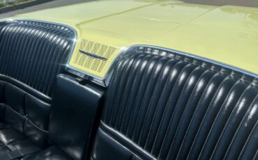 Ford-Thunderbird-1966-CONVERTILE-19