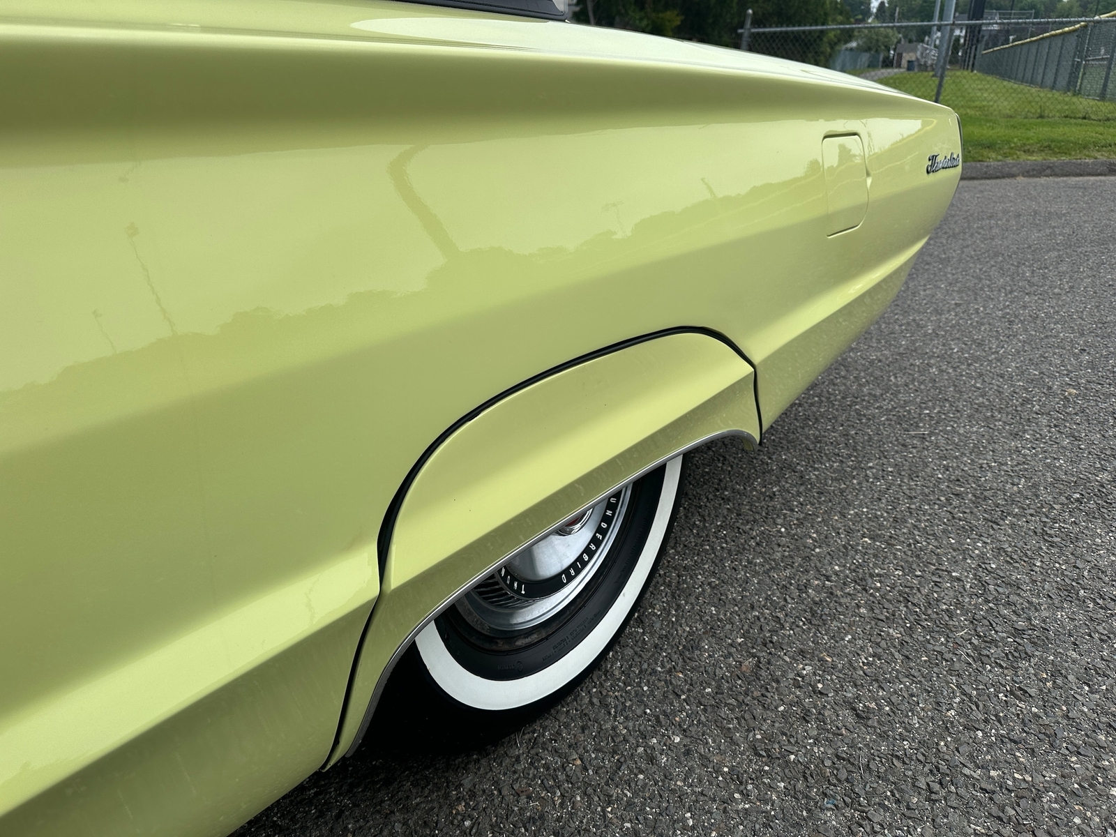 Ford-Thunderbird-1966-CONVERTILE-21