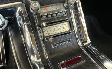 Ford-Thunderbird-1966-CONVERTILE-37