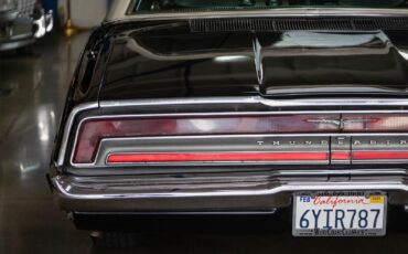 Ford-Thunderbird-1971-2-Door-Coupe-17