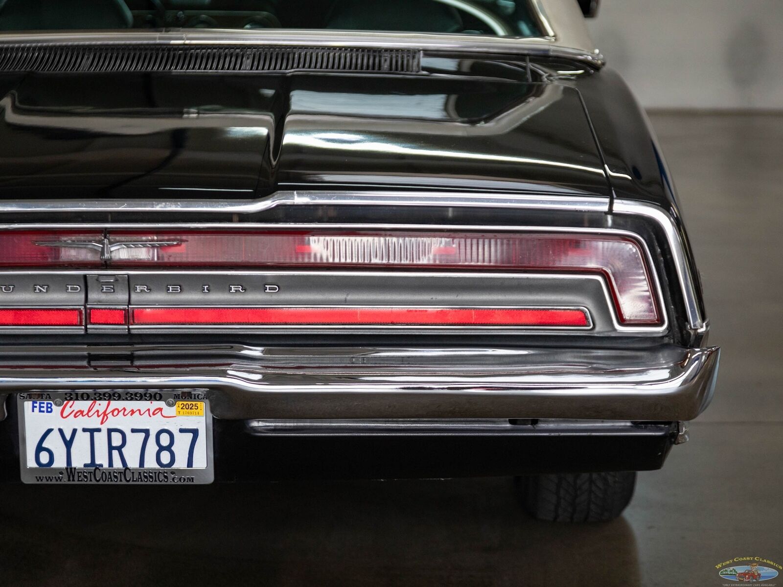 Ford-Thunderbird-1971-2-Door-Coupe-19