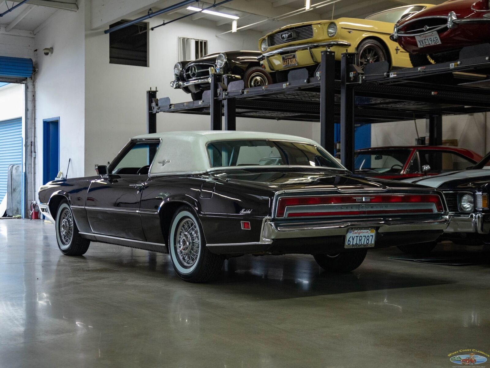Ford-Thunderbird-1971-2-Door-Coupe-20