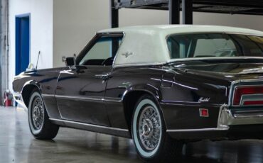 Ford-Thunderbird-1971-2-Door-Coupe-21
