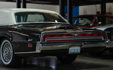 Ford-Thunderbird-1971-2-Door-Coupe-22