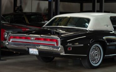 Ford-Thunderbird-1971-2-Door-Coupe-25