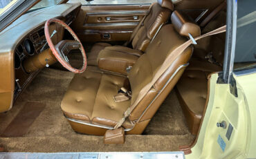 Ford-Thunderbird-1976-Other-17