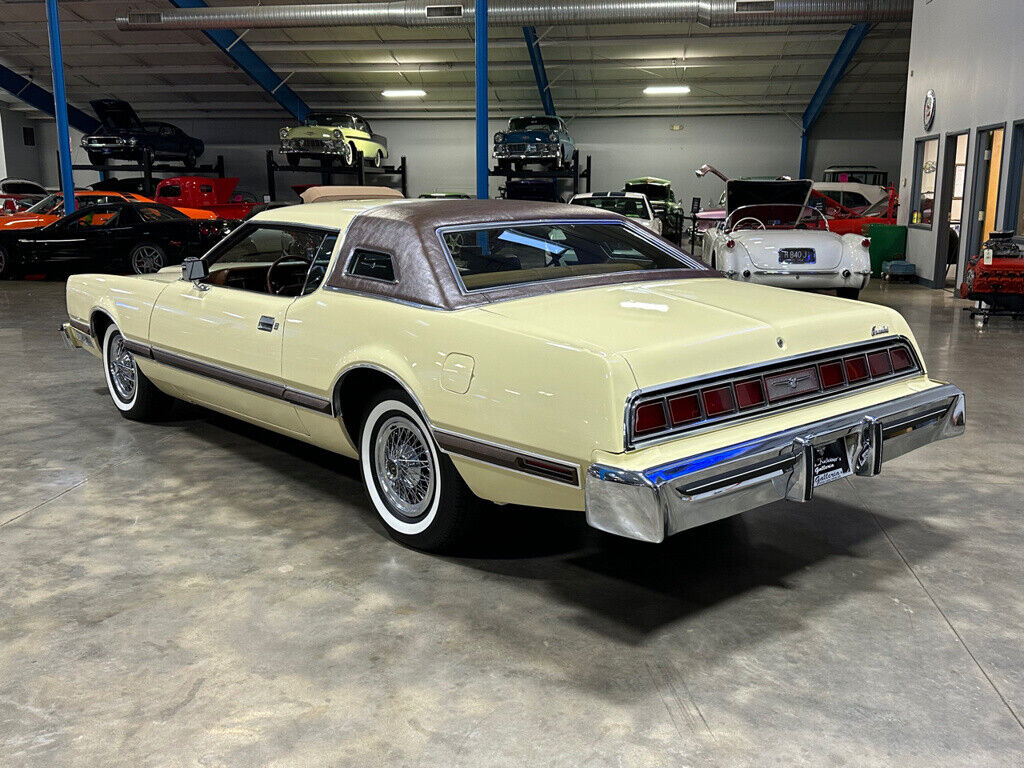 Ford-Thunderbird-1976-Other-5