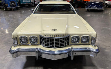 Ford-Thunderbird-1976-Other-7