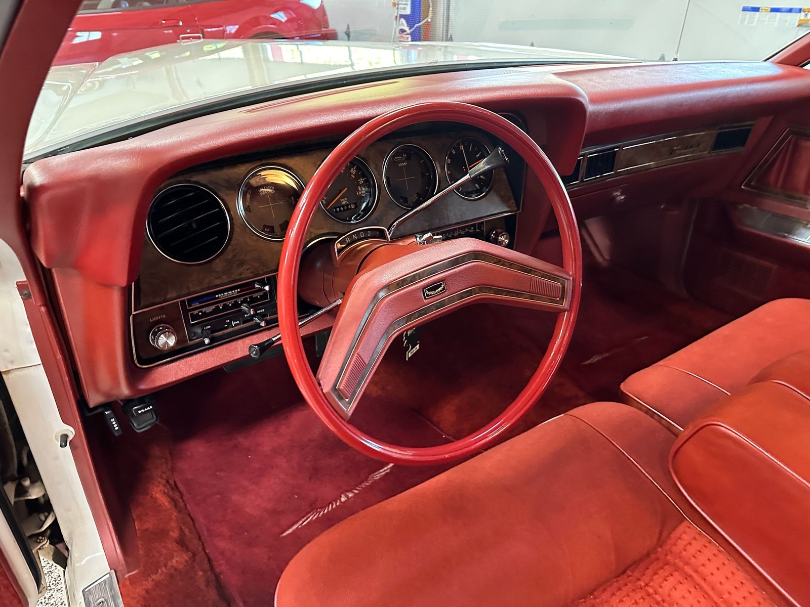 Ford-Thunderbird-1978-Other-15