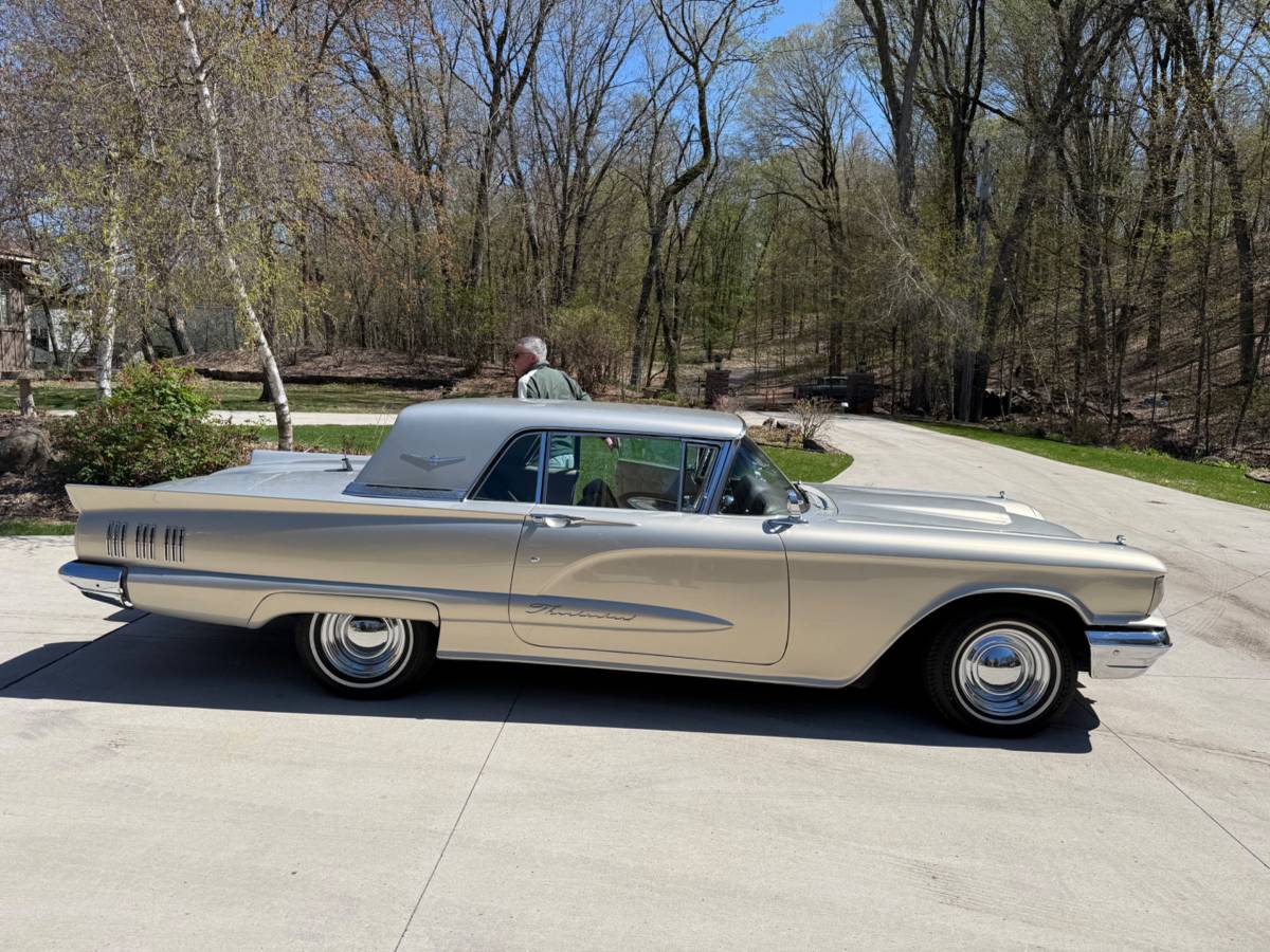 Ford Thunderbird coupe  1960 custom