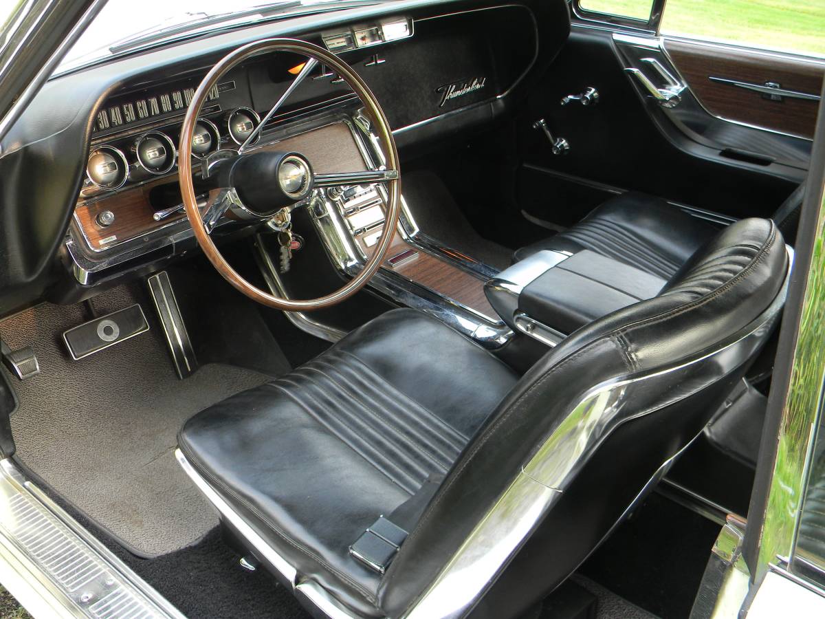 Ford-Thunderbird-landau-edition-1965-yellow-4