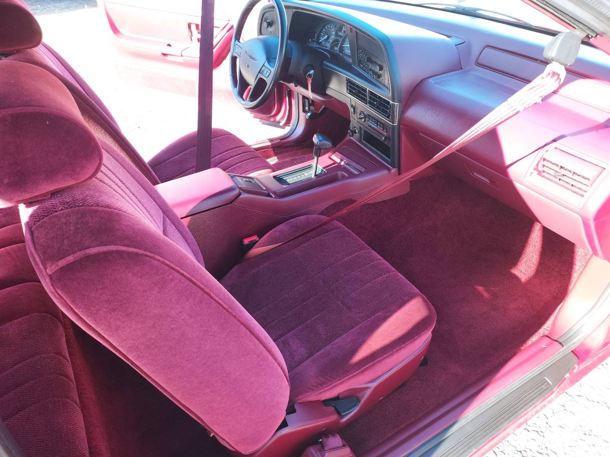 Ford-Thunderbird-sport-1992-red-13