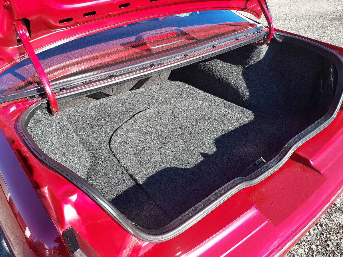Ford-Thunderbird-sport-1992-red-14
