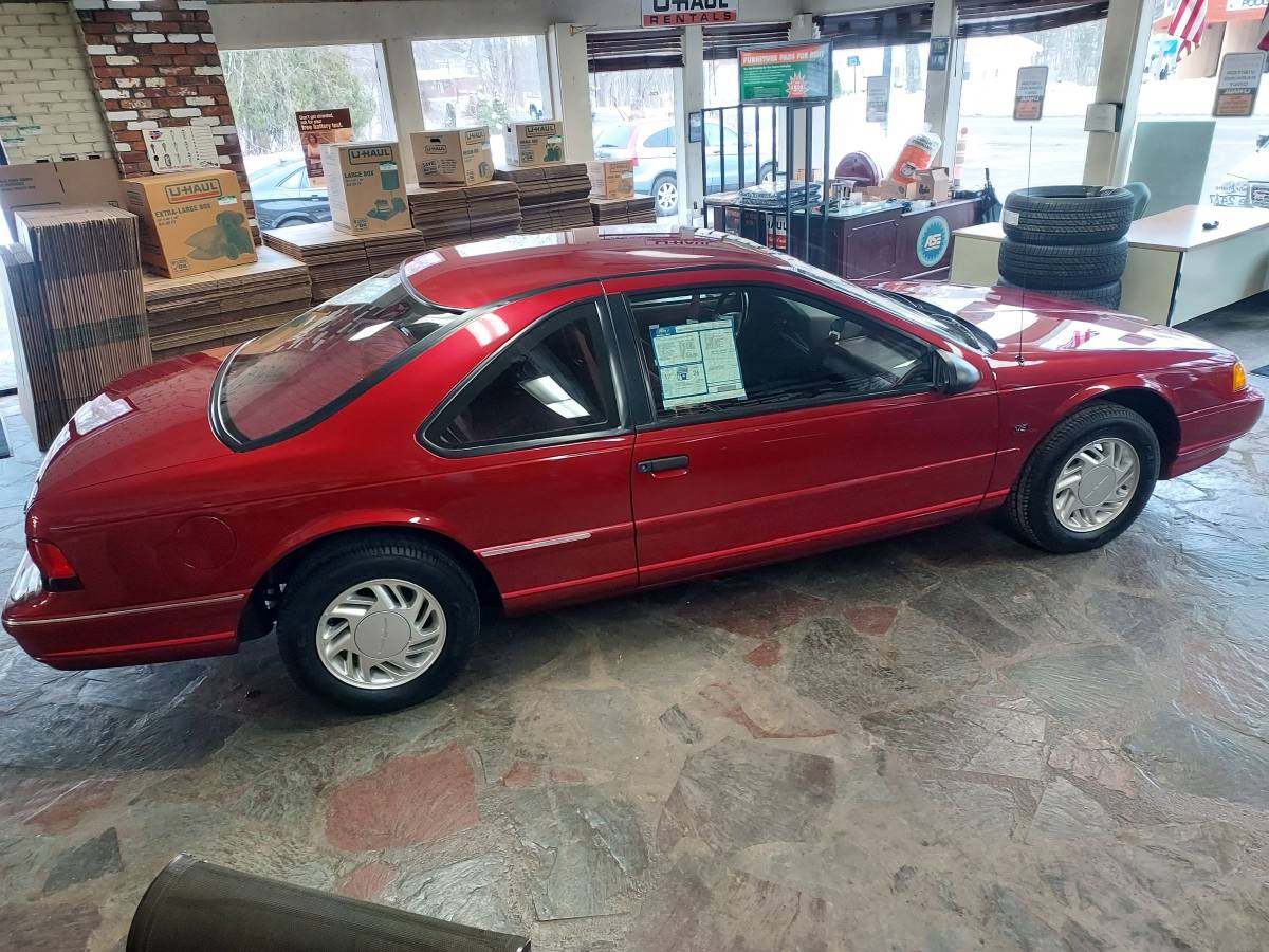 Ford-Thunderbird-sport-1992-red-4
