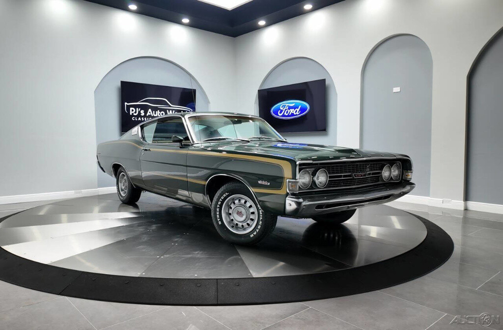 Ford-Torino-1968-15